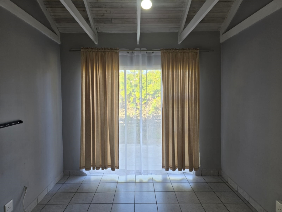 2 Bedroom Property for Sale in West Bank Eastern Cape